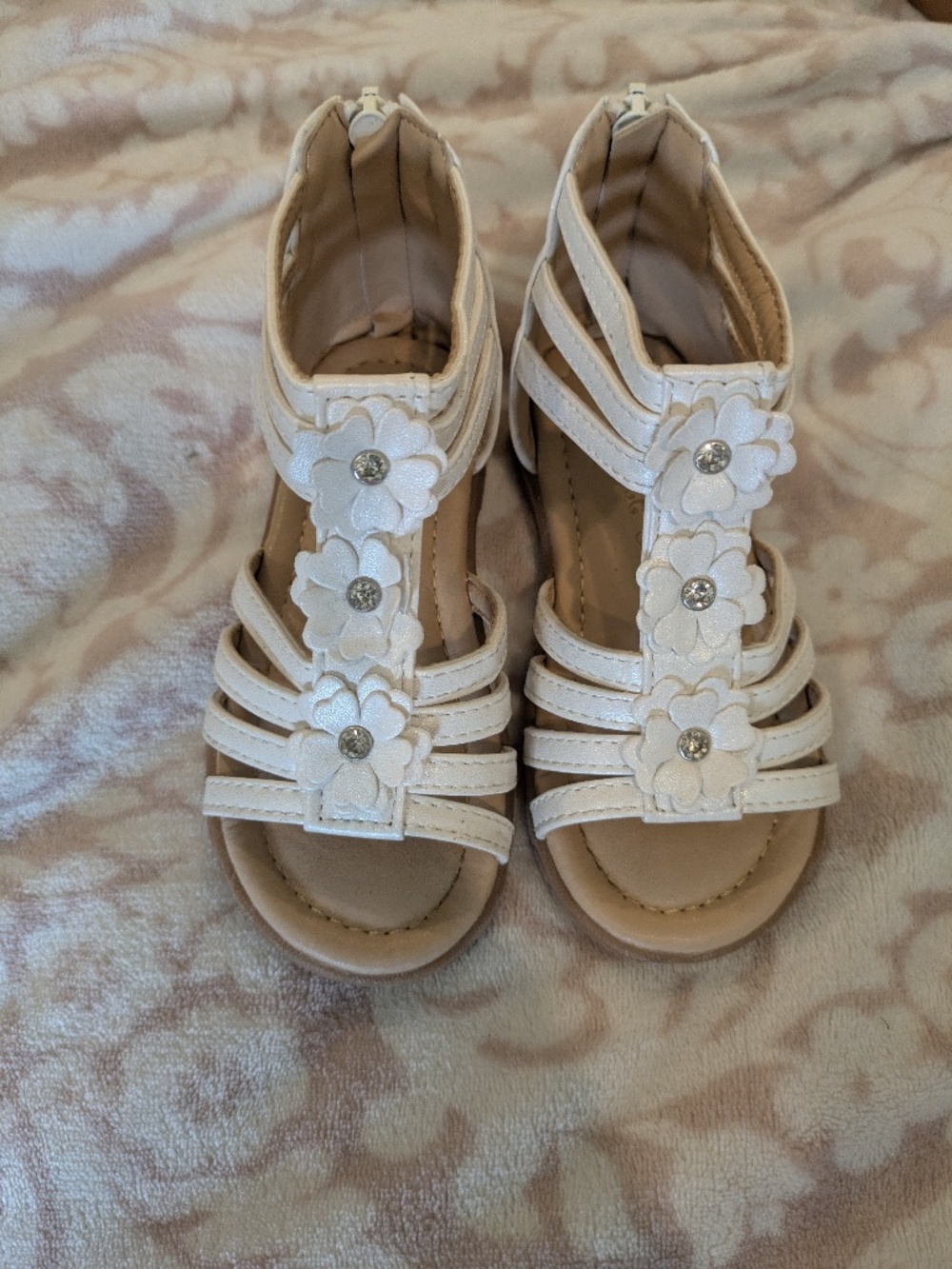 Little Star White Gladiator Sandals Toddler Size 9 Back Zippers